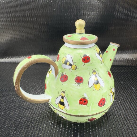 1999 KELVIN CHEN Enamel Lidded Tea Pot Mini Teapot Bee Ladybug Small Jug Pitcher - Picture 10 of 10